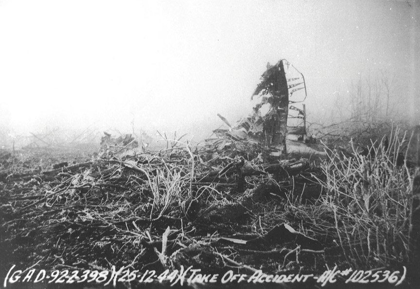 Grinter's Crash the Day After at the Nuthampstead Air Base - 25 December 1944  